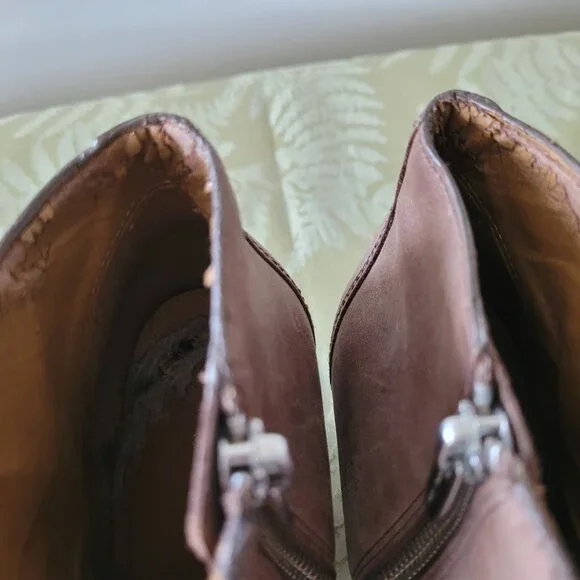 Coach Boots - Picture 8 of 8